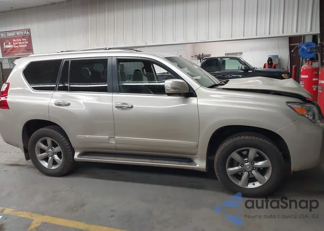 JTJJM7FX1D5057660: 44083175