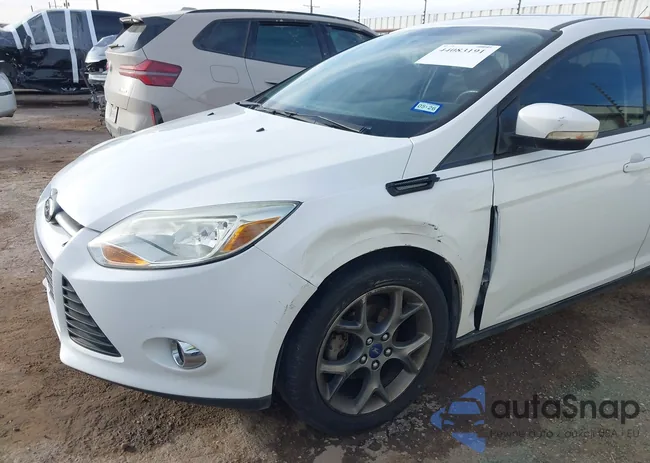 1FADP3F23DL271779: 44083191