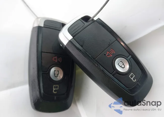 2FMPK3G92LBA50184: 44083207