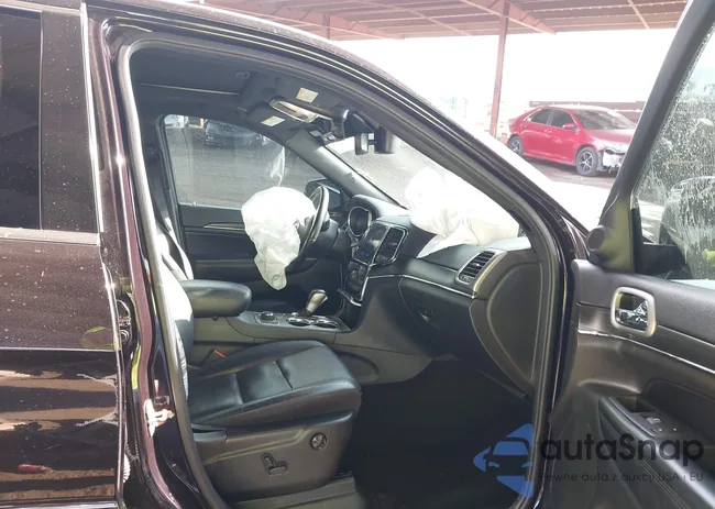 1C4RJFBG0LC299946: 44083329