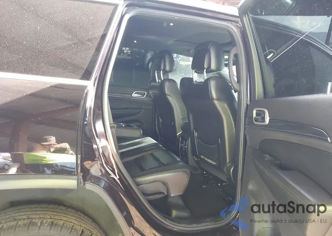 1C4RJFBG0LC299946: 44083329