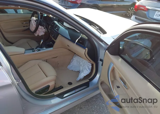 WBA3A9C56DF475643: 44083353