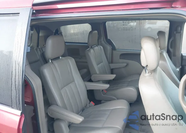 2C4RC1BG5ER433714: 44083364