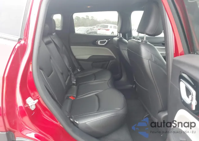 3C4NJDCN8TT186931: 44083552