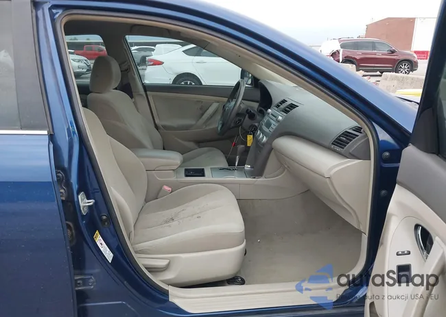 4T4BE46K09R082572: 44084556