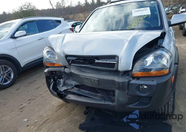 KM8JN72D69U000407: 44084625