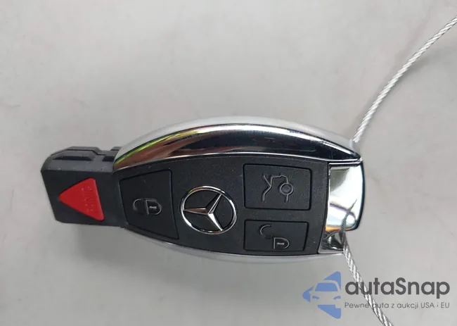 WDBUF65J43A101849: 44084635