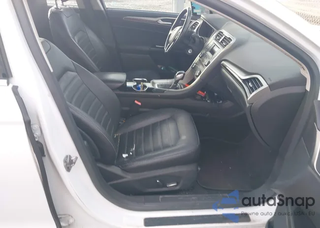 3FA6P0H90ER380432: 44084673