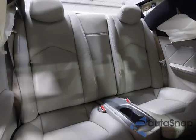 1G6DC1E38C0151502: 44084715