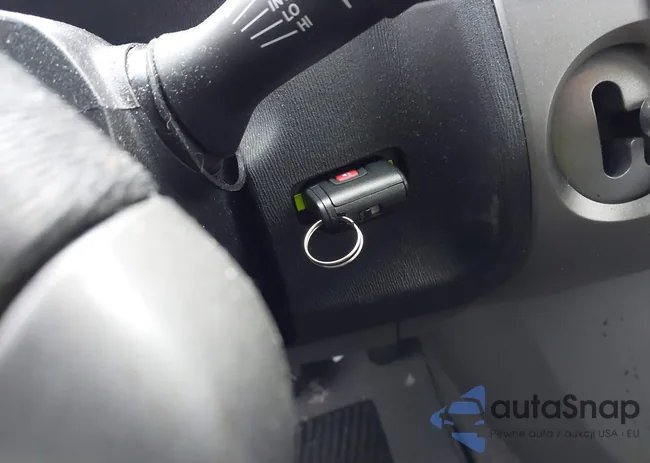 JTDKB20U377610185: 44084727