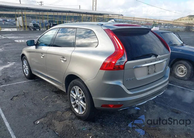 YV426MDC1F2616691: 44084751