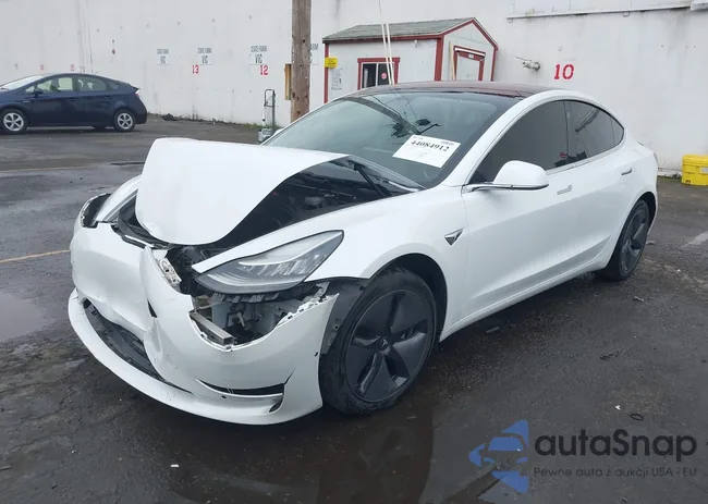 5YJ3E1EAXKF310120: 44084912