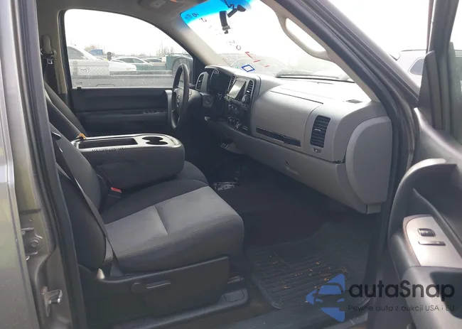 2GCEC13C471702863: 44084988