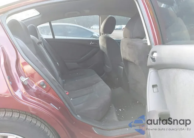 1N4AL2AP4BN446120: 44085017