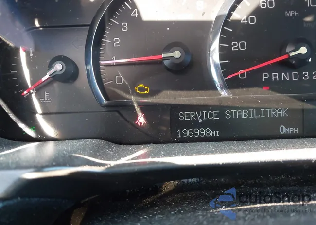 1G6KD57Y48U170939: 44085024