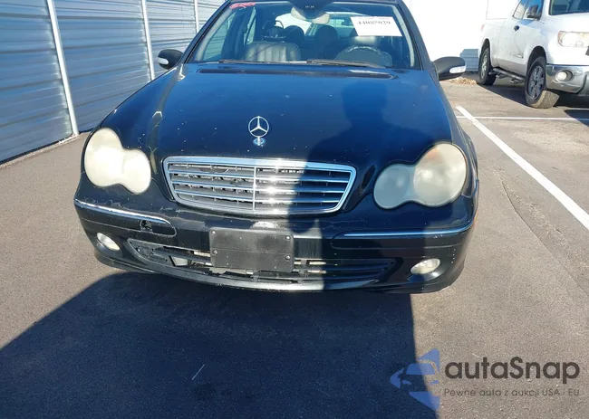 WDBRF84J75F664029: 44085029