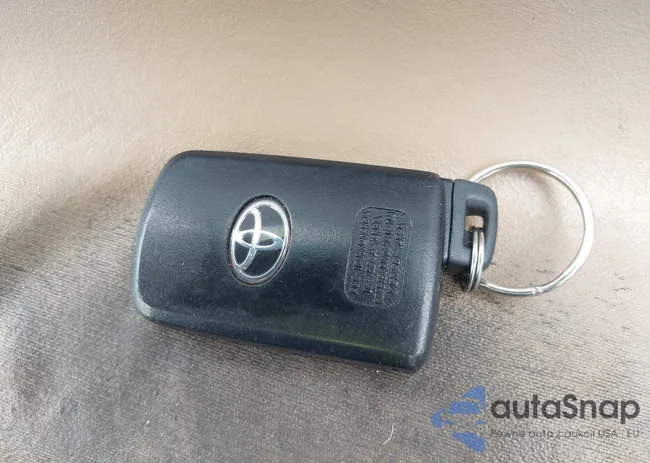 JTMWFREVXJD124546: 44085049