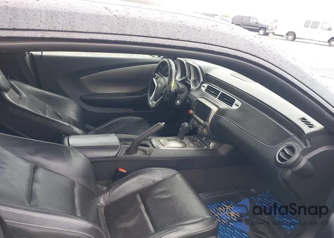 2G1FC1E38D9131868: 44085066