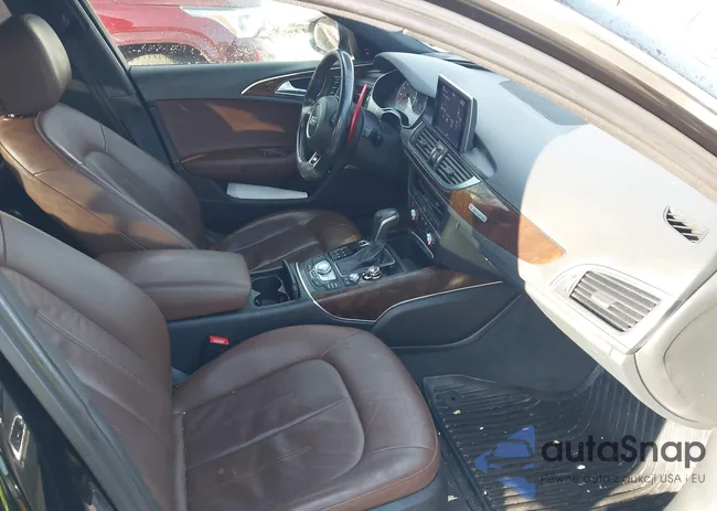 WAUF2AFC8HN107644: 44085072