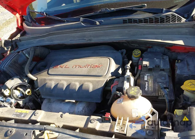 ZACCJBBB1HPG32466: 44085084