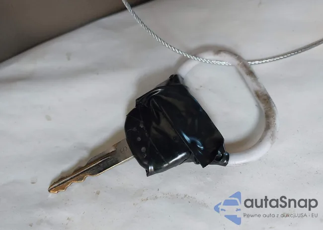 4M2EU48878UJ05807: 44085132