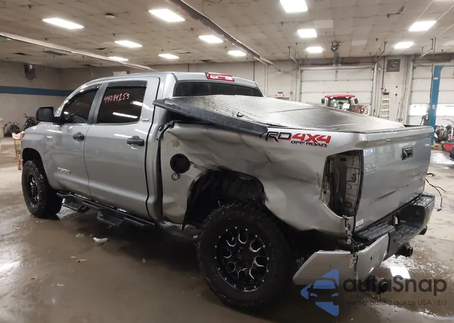 5TFDY5F11JX700366: 44084153