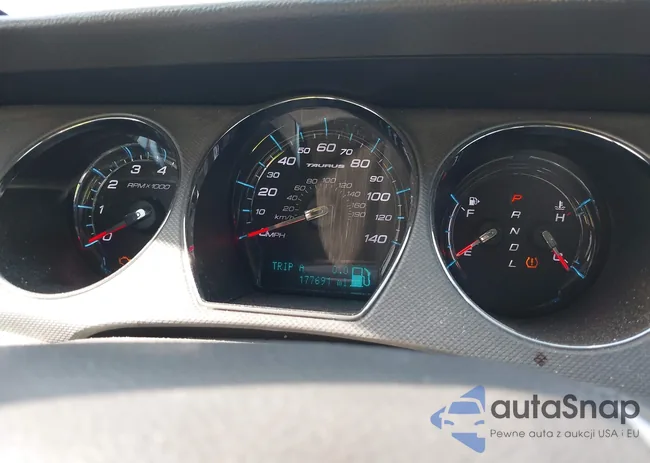 1FAHP2DW7AG169066: 44084157