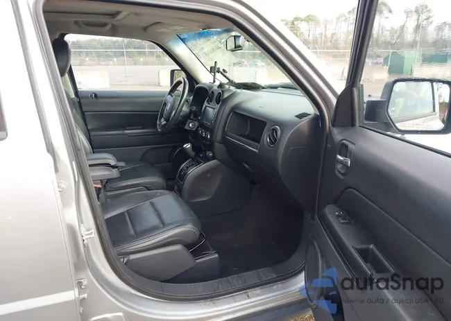 1C4NJPFA2FD157090: 44084168