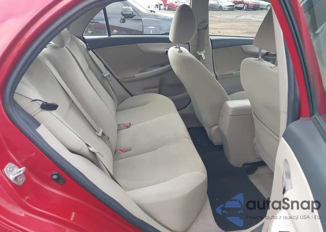 2T1BU4EE3DC005875: 44084185