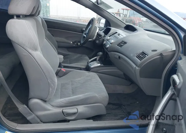 2HGFG12877H503563: 44084204