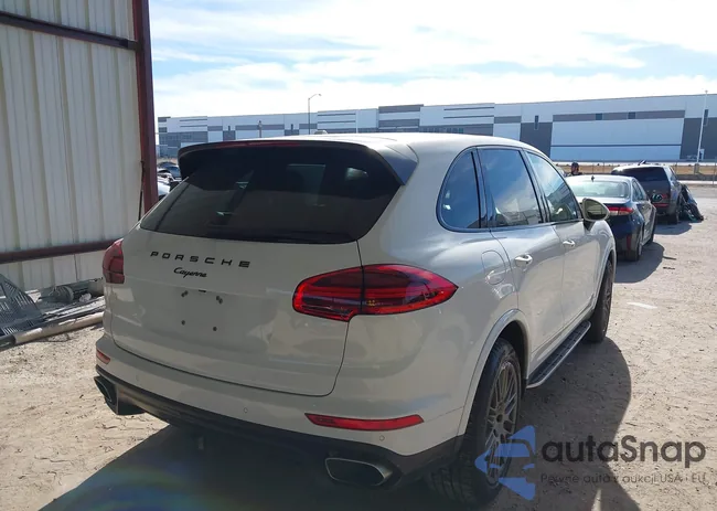 WP1AA2A21HKA84809: 44084216