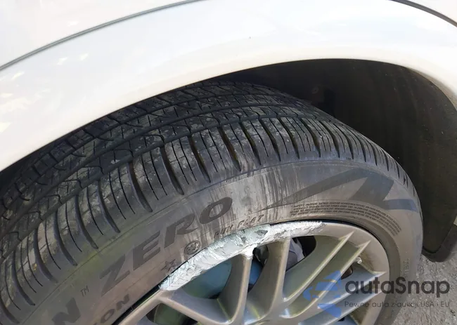 WP1AA2A21HKA84809: 44084216