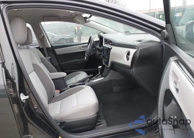 2T1BURHE2JC116776: 44084299