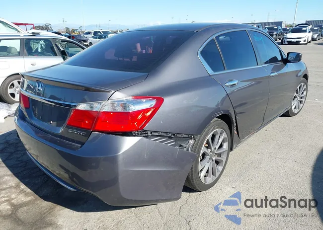 1HGCR2F51EA025011: 44084309