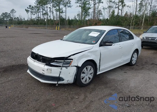 3VWD07AJ6EM371828: 44084335