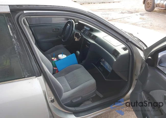 JT2BF22K9Y0251458: 44084403