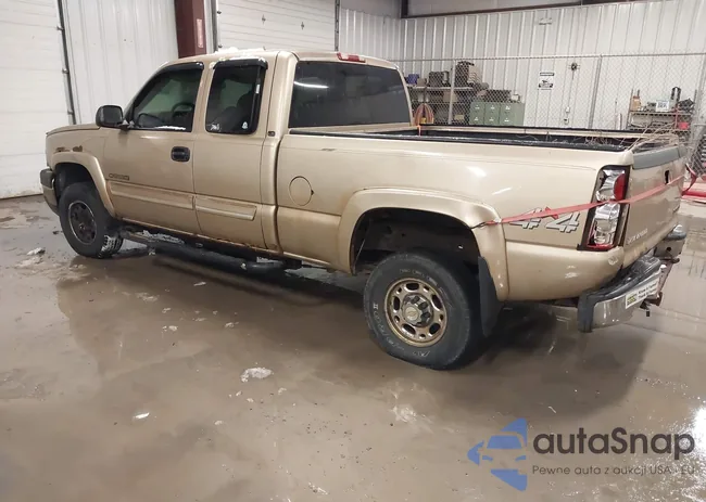 1GCHK29UX4E393593: 44084434