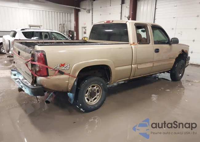 1GCHK29UX4E393593: 44084434