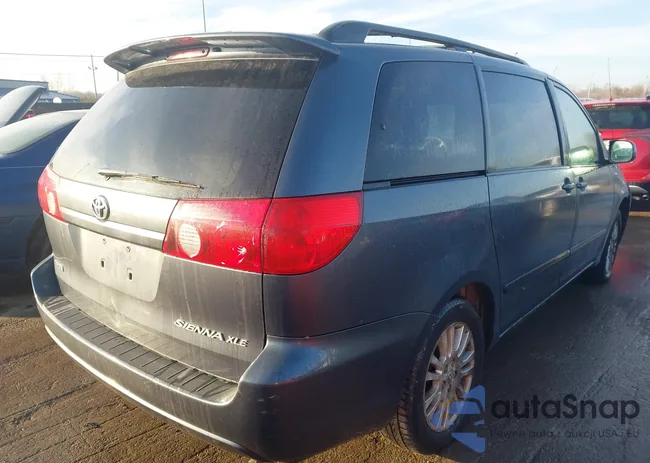 5TDYK4CC2AS331817: 44084458