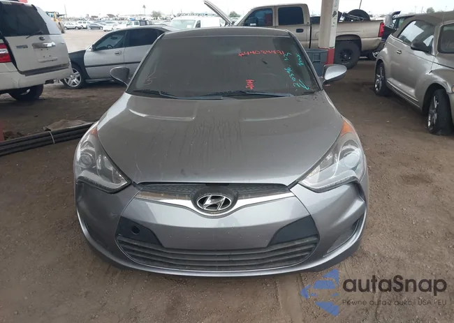 KMHTC6AD8EU210396: 44084491