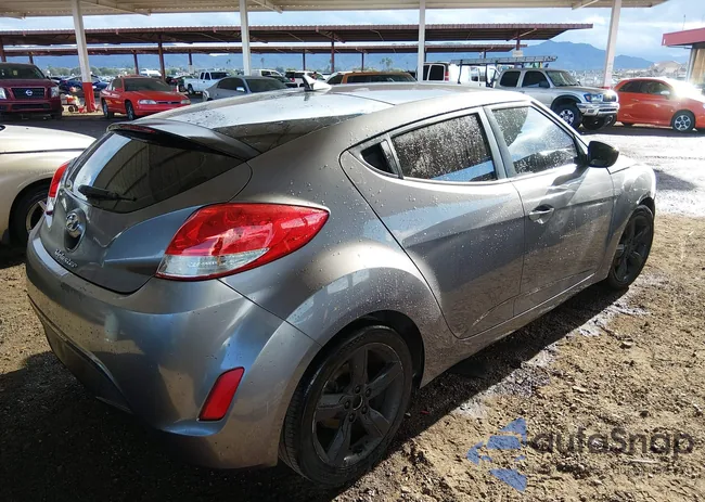 KMHTC6AD8EU210396: 44084491