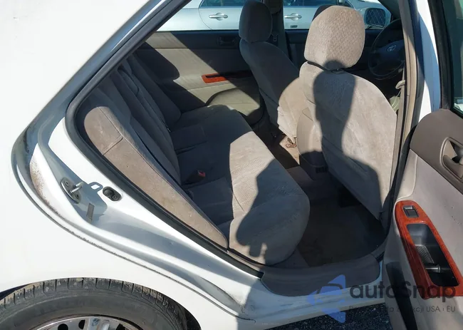 4T1BE32K93U205903: 44084509