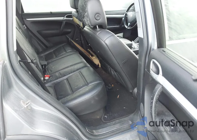 WP1AB29P66LA61935: 44084512