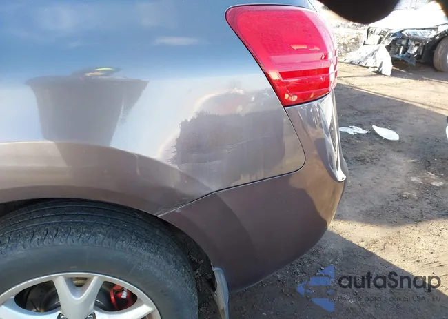 JN8AS58V08W137884: 44084524