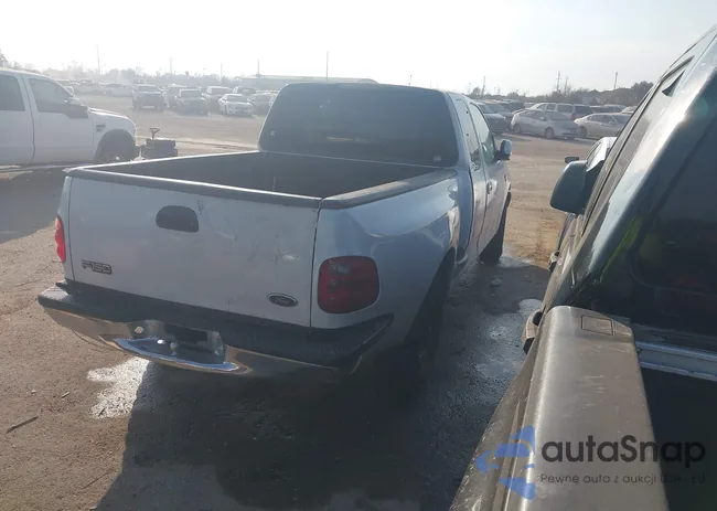 2FTRX07L31CA04346: 44084546