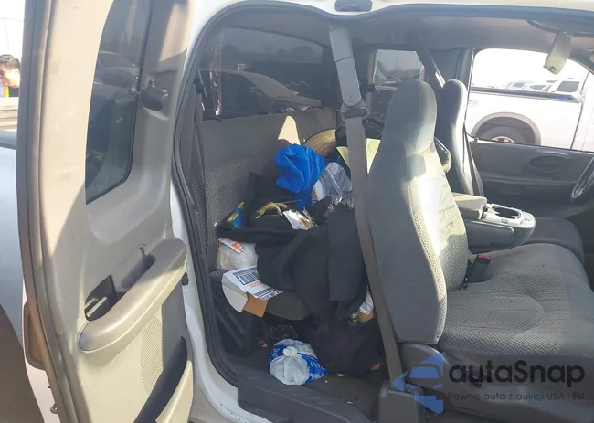 2FTRX07L31CA04346: 44084546