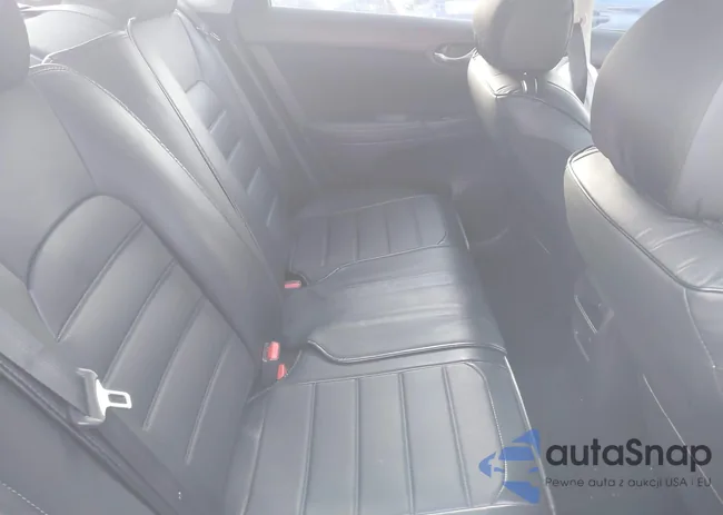 3N1AB7AP6KY227949: 44085569