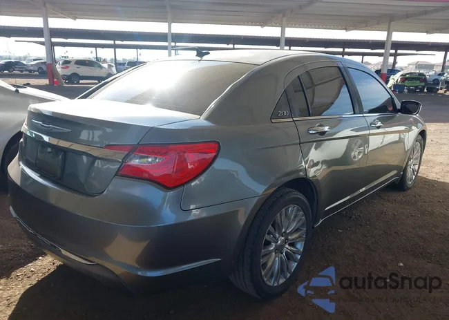 1C3CCBCB1CN230008: 44085584