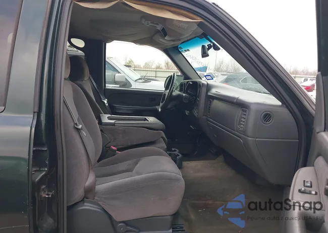 1GTHC23U83F225515: 44085588