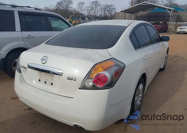 1N4AL2AP8CN522505: 44085608